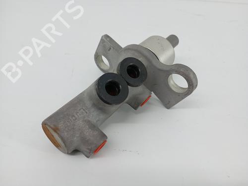 Brake master cylinder AUDI A4 B5 (8D2) 2.5 TDI | BP31028842M77