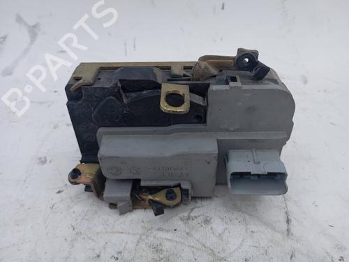 Used Front right lock PEUGEOT 206 Hatchback (2A/C) 1.4 HDi (69 hp) 19843903