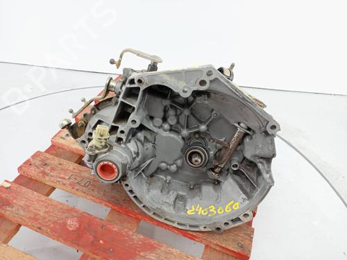 Used Gearbox PEUGEOT 106 II (1A_, 1C_) 1.1 i (60 hp) 31068843