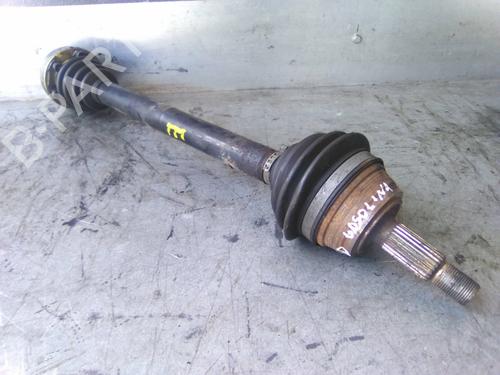 Used Left front driveshaft AUDI 80 B2 Saloon (811, 813, 814, 819, 853) 1.6 (75 hp) 19853574