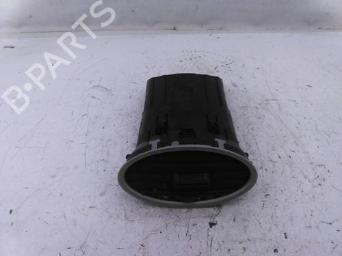 Used Air vent FORD FOCUS II Turnier (DA_, FFS, DS) 1.6 TDCi (90 hp) 19835874
