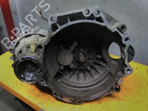Used Gearbox VW GOLF III (1H1) 1.6 (75 hp) 19875263