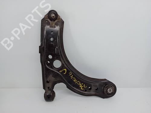 Used Right front suspension arm VW GOLF IV (1J1) 1.9 TDI (90 hp) 32390634