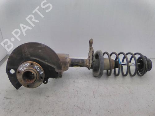Used Right front steering knuckle VW POLO II (86C, 80) 1.0 (40 hp) 19845480