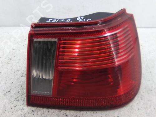 Used Right taillight SEAT IBIZA II (6K1) 1.0 i (50 hp) 19948503
