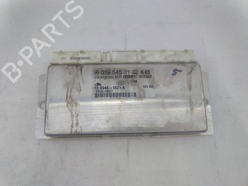 Used ABS pump MERCEDES-BENZ C-CLASS (W202) C 220 (202.022) (150 hp) 19843631