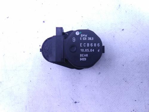 Gebläsemotor für BMW 5 (E60) 530 d (218 hp) 22958489