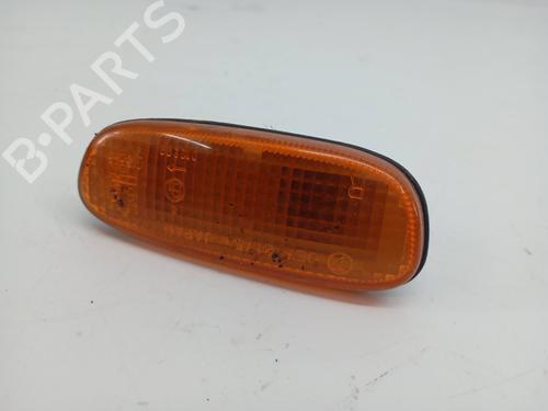 Høyre indikator SUBARU IMPREZA Estate (GF) 2.0 Turbo GT AWD (GF8) (218 hp) 32430063