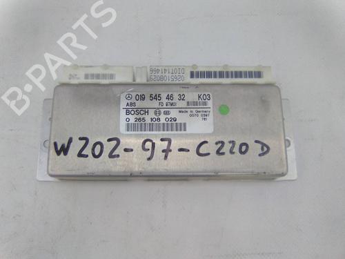 Used ABS pump MERCEDES-BENZ C-CLASS (W202) C 220 D (202.021) (75 hp) 19843625