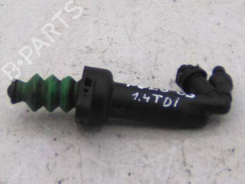 Used Clutch slave cylinder Clutch slave cylinder VW POLO IV (9N_, 9A_) 1.4 TDI (75 hp) 19836883 19836883