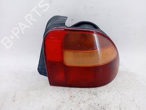 Używane Lampa tylna prawa ROVER 400 II (XW) 414 GSI/SI Cat (103 hp) 26025368