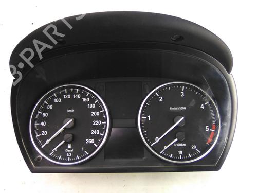 Used Instrument cluster BMW 3 (E90) 318 d (122 hp) 19823368