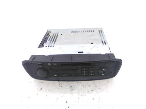 Used Radio PEUGEOT 206 Hatchback (2A/C) 1.1 i (60 hp) 19810673