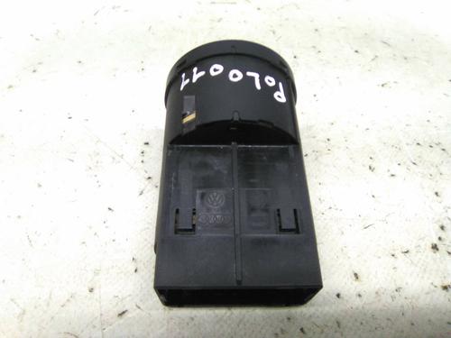Headlight switch VW POLO V (6R1, 6C1) 1.2 TDI | BP19813794I24 