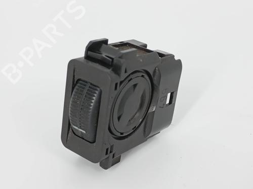 Used Switch MERCEDES-BENZ 124 Saloon (W124) 300 D (124.130) (109 hp) 32390777