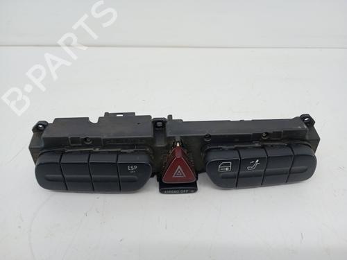 Used Switch MERCEDES-BENZ C-CLASS (W203) C 240 (203.061) (170 hp) 32751885