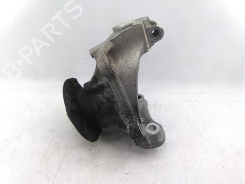 Left front steering knuckle BMW 1 (E87) 118 d | BP19825738M25