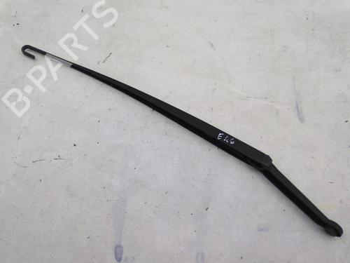Used Front windshield wiper arm BMW 3 (E46) 320 d (136 hp) 23500403