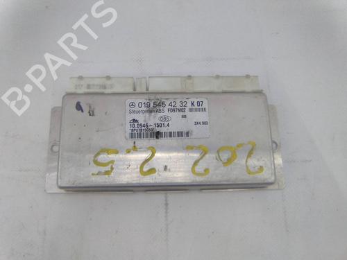 ABS Bremseaggregat MERCEDES-BENZ C-CLASS (W202) C 250 D (202.125) (113 hp) 19843646