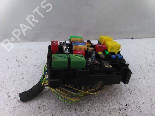 Used Fuse box PEUGEOT 208 I (CA_, CC_) 1.2 THP 110 (110 hp) 19837430