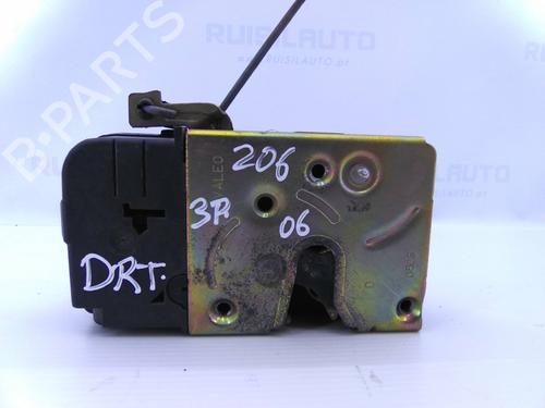 Used Front right lock PEUGEOT 206 Hatchback (2A/C) 1.4 HDi (69 hp) 19822355