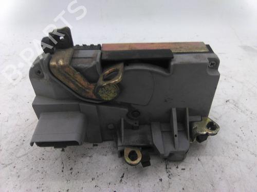 Used Front left lock PEUGEOT 206 Hatchback (2A/C) 1.1 i (60 hp) 19810664