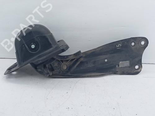 Right rear suspension arm VW GOLF V (1K1) 1.9 TDI | BP19855176M15 