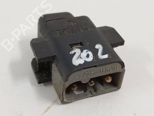 Switch MERCEDES-BENZ C-CLASS (W202) C 220 D (202.121) | BP32390773I30