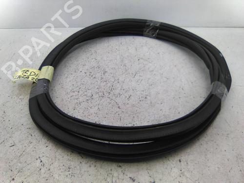 Used Rubber door seal SEAT IBIZA V (KJ1, KJG) 1.0 TSI (95 hp) 19840886