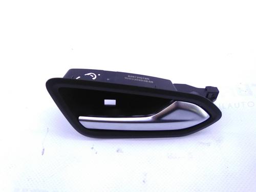 Used Front right exterior door handle RENAULT CLIO V (B7_) 1.0 TCe 100 (B7MT) (101 hp) 19821794