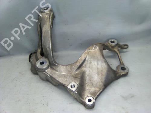 Used Right front suspension arm HONDA CIVIC VIII Hatchback (FN, FK) 1.4 (FK1) (83 hp) 19810482
