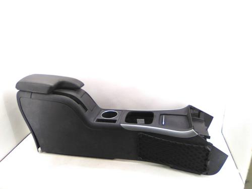 Used Middle console MERCEDES-BENZ A-CLASS (W169) A 180 CDI (169.007, 169.307) (109 hp) 27869379