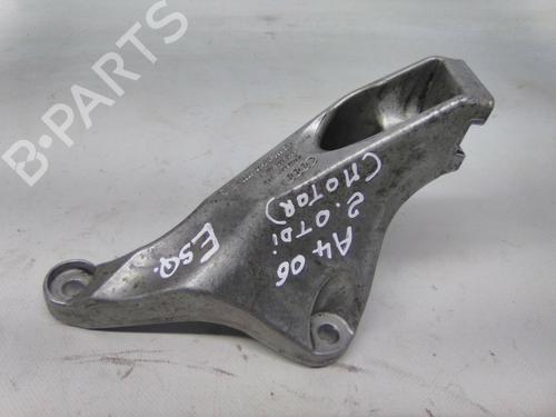 Used Engine mount AUDI A4 B7 (8EC) 2.0 TDI 16V (140 hp) 19853678