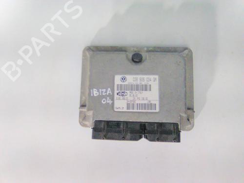 Used Engine control unit (ECU) SEAT IBIZA III (6L1) 1.4 16V (100 hp) 19867814