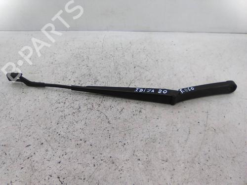 Used Front windshield wiper arm SEAT IBIZA V (KJ1, KJG) 1.0 TSI (95 hp) 19840936