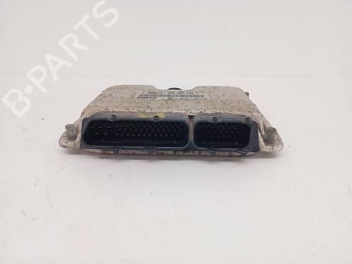 Used Engine control unit (ECU) Engine control unit (ECU) VW GOLF IV Variant (1J5) 1.4 16V (75 hp) 33128749 33128749