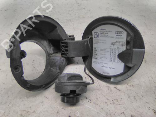 Fuel flap AUDI A3 (8P1) 2.0 TDI 16V | BP19876322C131 