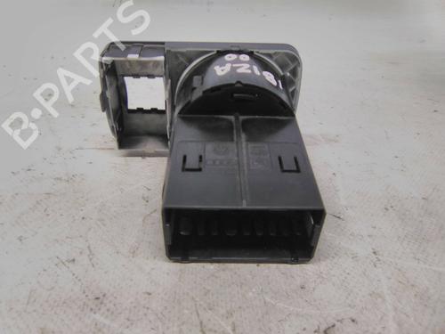 Headlight switch SEAT IBIZA II (6K1) 1.0 i | BP19850346I24 