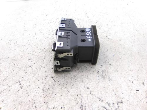 Grille d'aération AUDI A6 C6 Avant (4F5) 2.0 TDI | BP19842829I21 