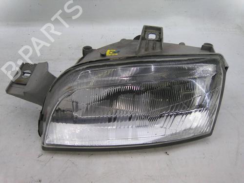 Used Left headlight FIAT PUNTO (176_) 55 1.1 (54 hp) 19828398