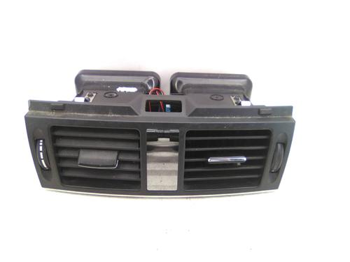 Air vent MERCEDES-BENZ C-CLASS (W204) C 220 CDI (204.002) NAO-VISIVEL