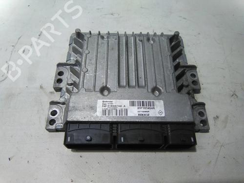 Used Engine control unit (ECU) RENAULT MEGANE III Combi Van (KZ0/1) 1.5 dCi (110 hp) 19857196