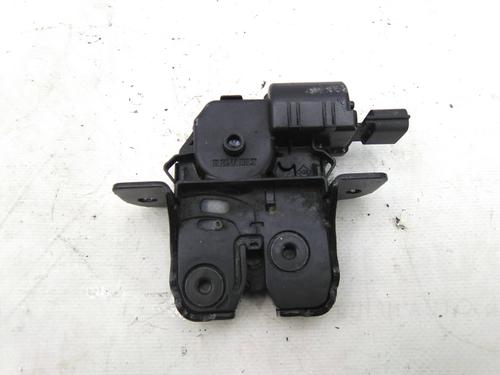 Used Tailgate lock RENAULT MEGANE III Coupe (DZ0/1_) 1.5 dCi (DZ09, DZ0D, DZ1F, DZ1G, DZ14, DZ29) (110 hp) 19824813