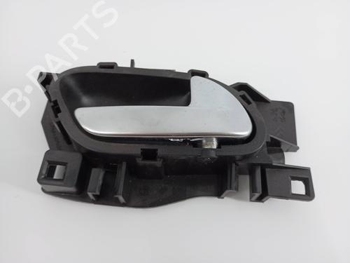 Used Front right exterior door handle PEUGEOT 2008 I (CU_) 1.2 VTi (82 hp) 30883399