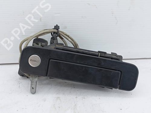 Høyre foran utvendig håndtak AUDI A4 B5 (8D2) 1.6 (100 hp) 19842132