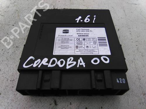 Used Electronic module SEAT CORDOBA (6K1, 6K2) 1.6 i (101 hp) 19812383