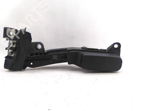 Used Ignition distributor BMW 5 Touring (G31) 525 d (211 hp) 21496477