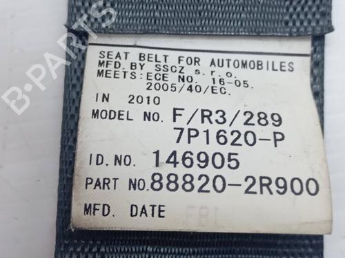 Front right seatbelt HYUNDAI i30 Estate (FD) 1.6 | BP31256012I25