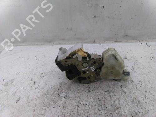 Used Rear left lock NISSAN X-TRAIL I (T30) 2.2 dCi 4x4 (136 hp) 19872777