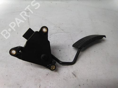 Used Pedal RENAULT CLIO III Grandtour (KR0/1_) 1.2 16V Hi-Flex (KR0S) (75 hp) 19869701